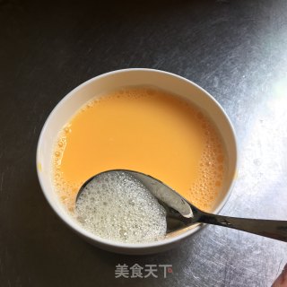 鲫鱼蒸蛋的做法步骤：3