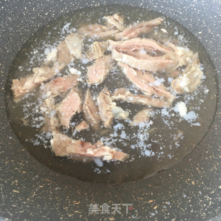 枸杞芽羊肉汤的做法步骤：3