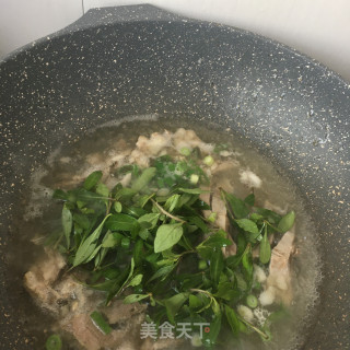 枸杞芽羊肉汤的做法步骤：11