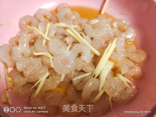芦笋炒虾仁的做法步骤：3