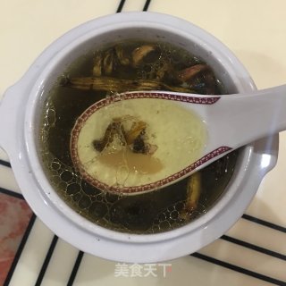 霍斛炖鸡汤的做法步骤：9
