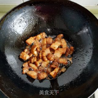 红烧肉炖鹌鹑蛋的做法步骤：7