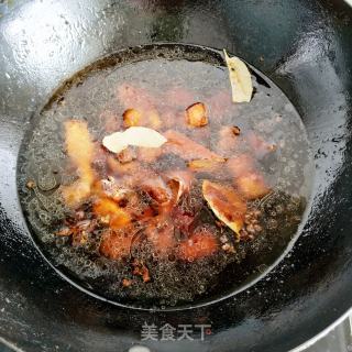 红烧肉炖鹌鹑蛋的做法步骤：12