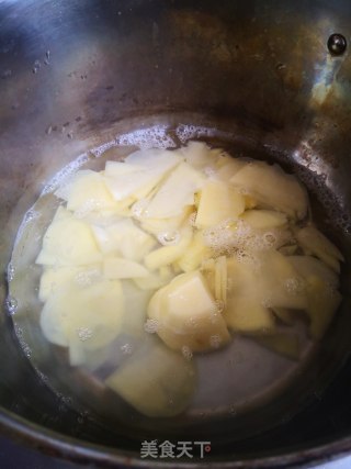 凉拌土豆片的做法步骤：3
