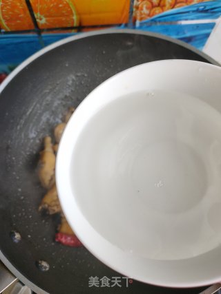 红烧鸡爪的做法步骤：15