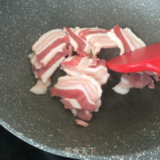 蒜苔小炒肉的做法步骤：6