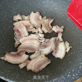 蒜苔小炒肉的做法步骤：7