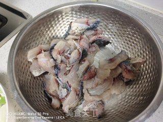 酸菜鱼（快速）的做法步骤：3