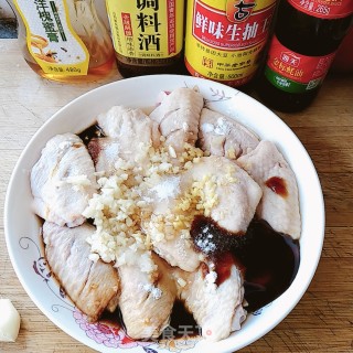 蒜香蜜汁鸡翅的做法步骤：4