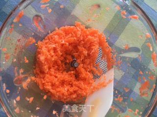胡萝卜面包的做法步骤：1