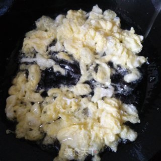 腊肠胡萝卜炒饭的做法步骤：3