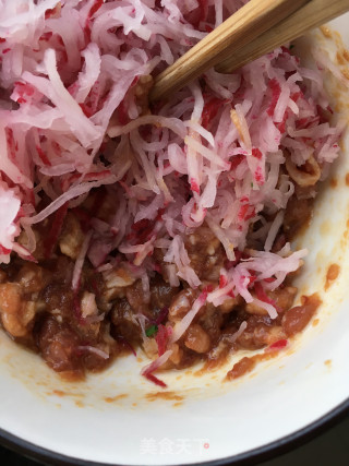 水萝卜肉饺的做法步骤：8