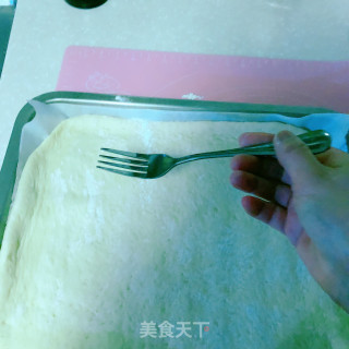 葱香肉松面包卷的做法步骤：2