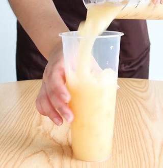 水果茶|茉莉蜜桃乳酸的做法步骤：9