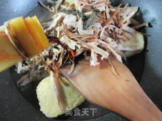 笋干菜烧圆素鸡的做法步骤：5