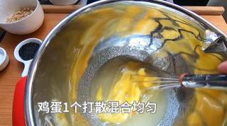 超简单核桃酥，又香又酥又脆 ，老人小孩都喜欢的。的做法步骤：2