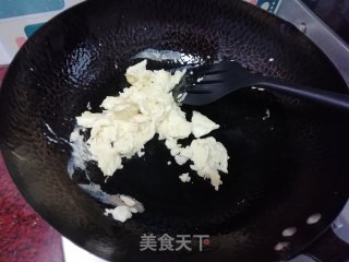 番茄鸡蛋剪刀面的做法步骤：7