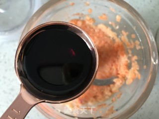 儿童自制鸡肉肠的做法步骤：4