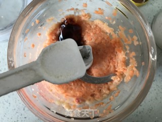 儿童自制鸡肉肠的做法步骤：6