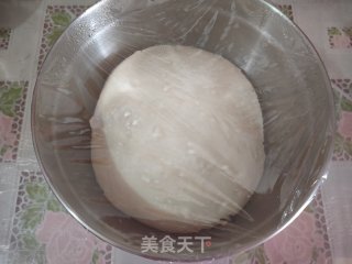 家常鲜肉包的做法步骤：1