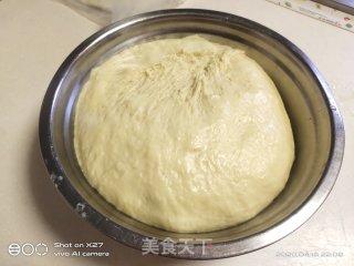 大众喜欢的油条的做法步骤：3
