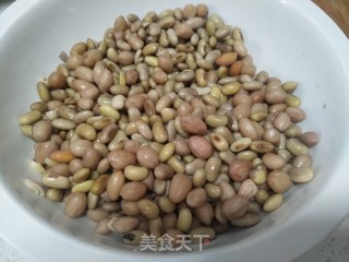 凉拌芹菜的做法步骤：2