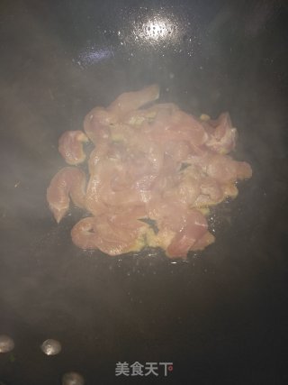 青椒炒肉丝的做法步骤：6