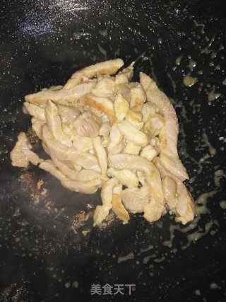 青椒炒肉丝的做法步骤：7