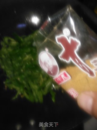 青椒炒肉丝的做法步骤：11