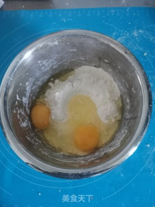 鸡蛋面的做法步骤：2