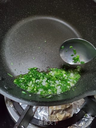 葱油淋鸡的做法步骤：10