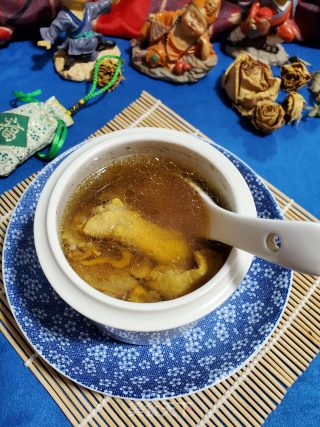 玛卡虫草花鸡汤的做法步骤：9
