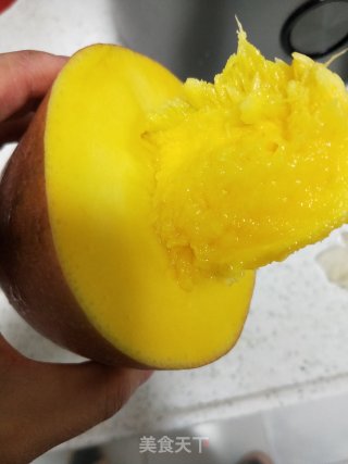 酸奶芒果汁的做法步骤：1