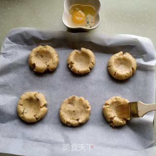 核桃酥的做法步骤：9