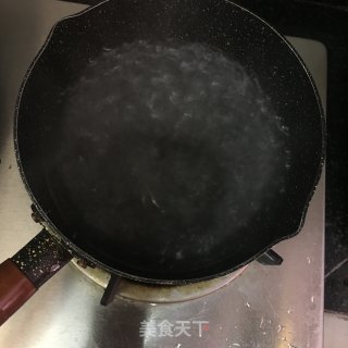 白豆干瘦肉汤的做法步骤：5