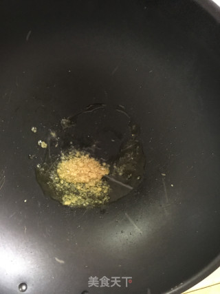 西兰花炒腐竹的做法步骤：3