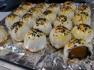 蛋黄酥的做法步骤：22