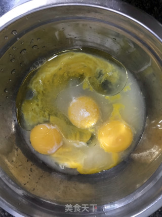 8寸蛋糕胚的做法步骤：4