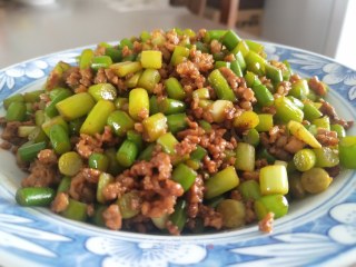 蒜苔炒肉末的做法步骤：5