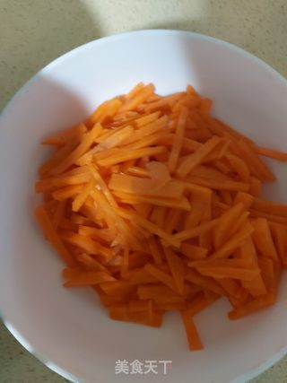 炒糯米饭。的做法步骤：4