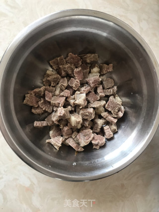 牛肉盖饭的做法步骤：2