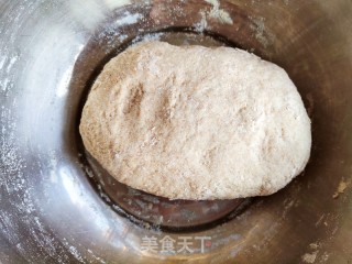 全麦韭菜鸡蛋蒸饺的做法步骤：4