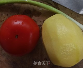 番茄土豆手擀汤面的做法步骤：4