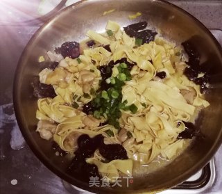 豆皮鸡丁的做法步骤：6