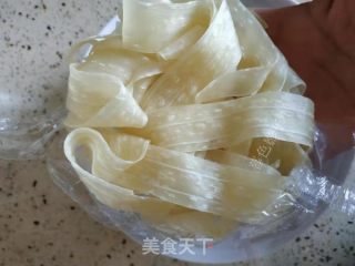 红油面皮的做法步骤：2