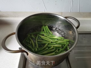 素菜-凉拌豇豆的做法步骤：2