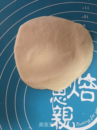 香菇木耳菜肉包的做法步骤：2