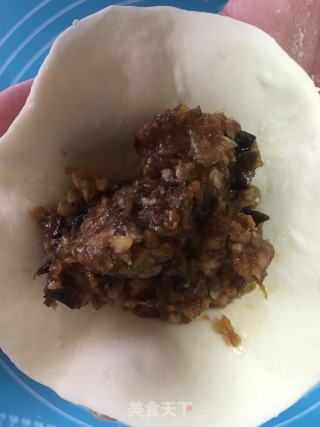 香菇木耳菜肉包的做法步骤：4