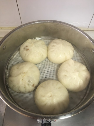 香菇木耳菜肉包的做法步骤：7