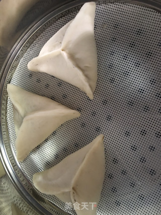 黑芝麻糖三角的做法步骤：10